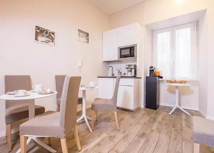 Azzurra Konukevi 4*